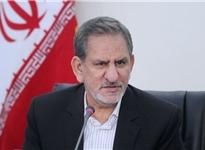 روحانی برنامههای ملی اجرایی سیاستهای کلی اقتصاد مقاومتی را تقدیم رهبر انقلاب کرد